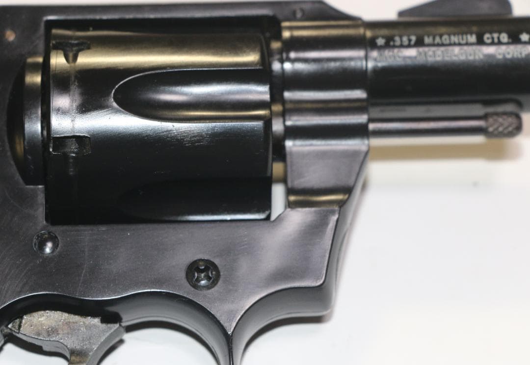ぴよんきち　MGC製ABS樹脂モデルガン コルトローマン　合法品　未発火
