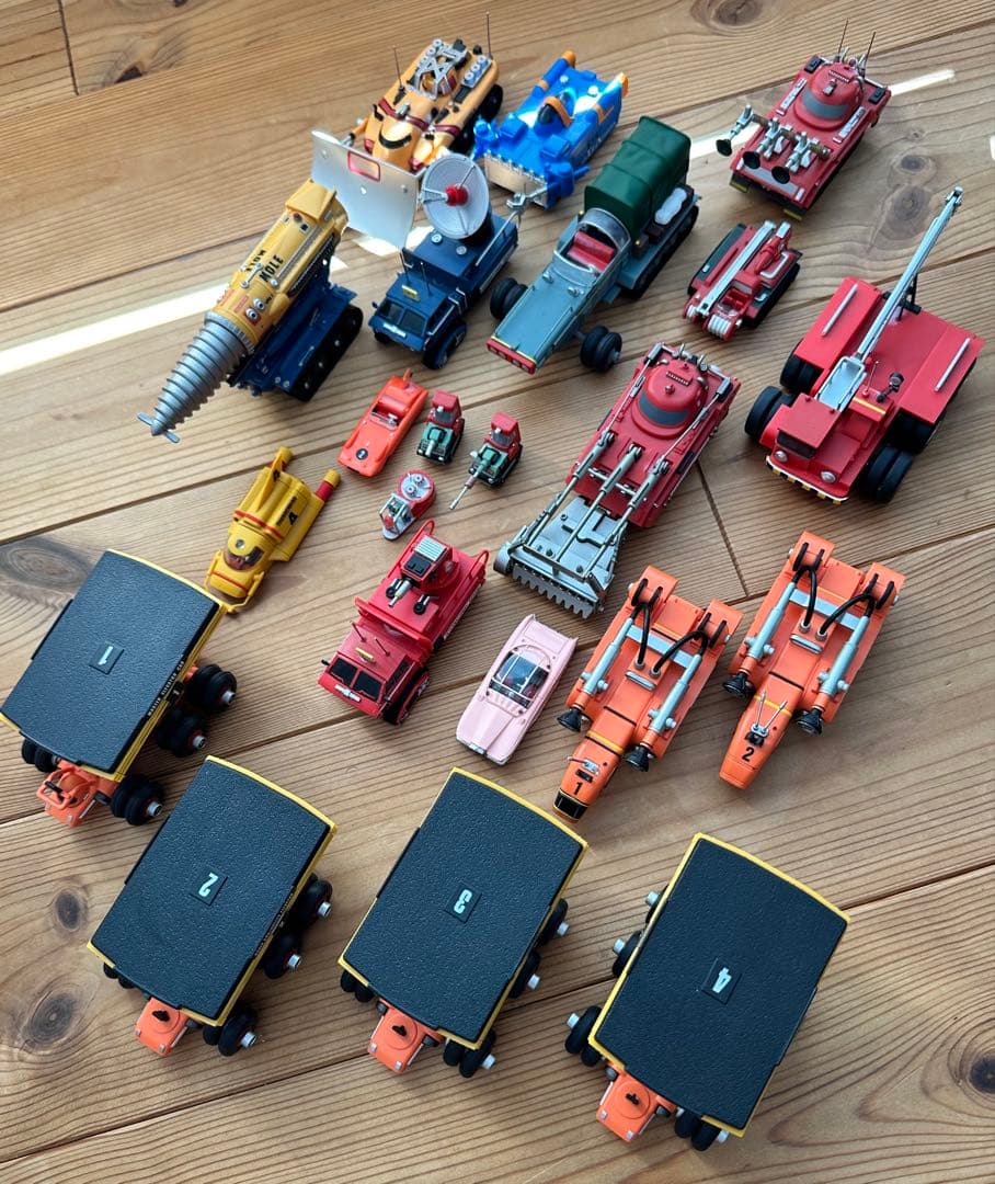 サンダーバード2号＆救助メカ　プラモデル 1/144スケール デアゴスティーニ