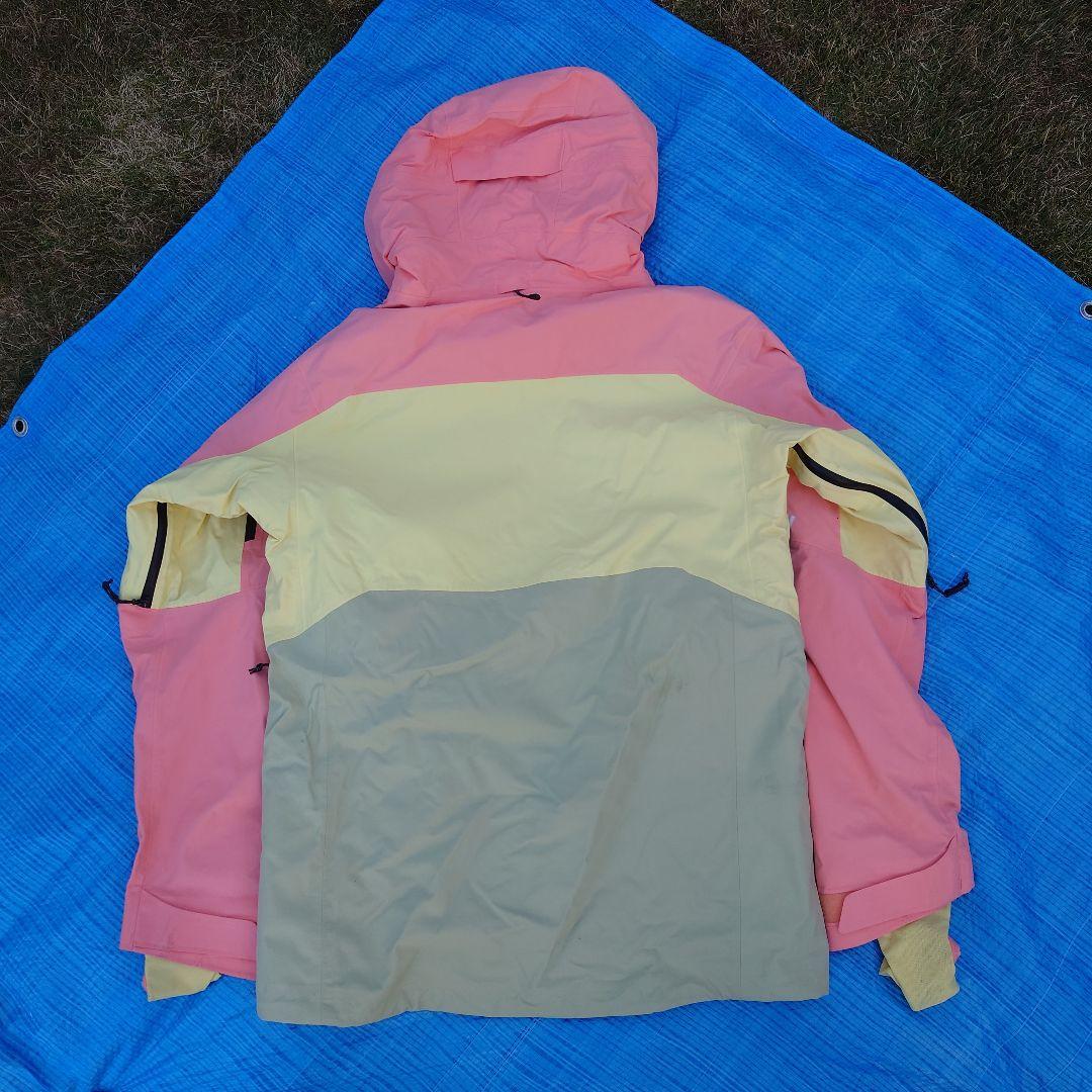 Burton [ak] スノーボードウェア Sサイズ