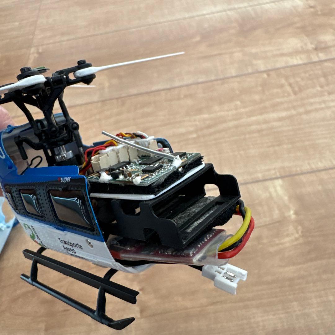ぼちぼち！HiTEC XK EC145 K124 ラジコンヘリ　少々難アリ
