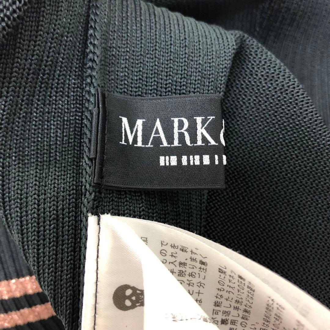 マークアンドロナ　美品　ノースリーブスポーツウェア ブラック　ロゴ付　見せタグ