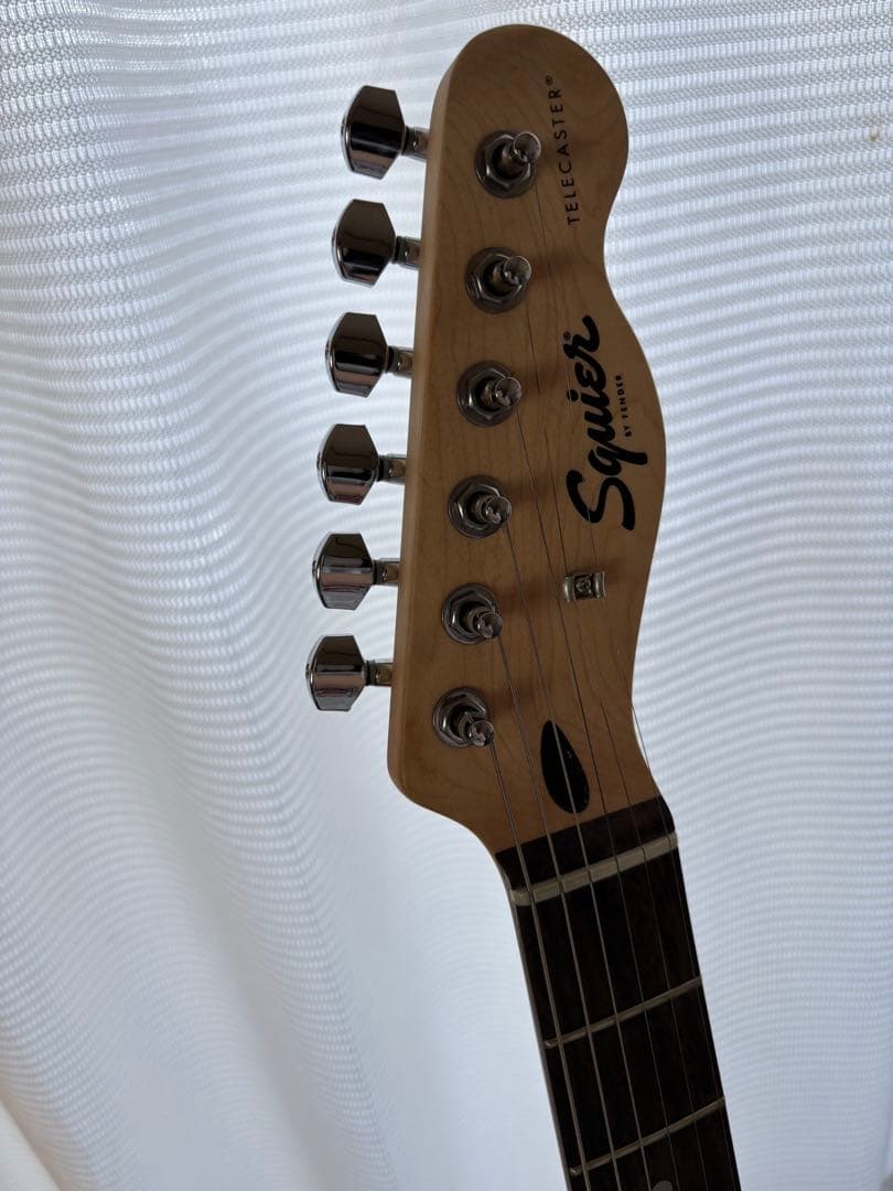 美品　　Squier by Fender スクワイヤー エレキギター