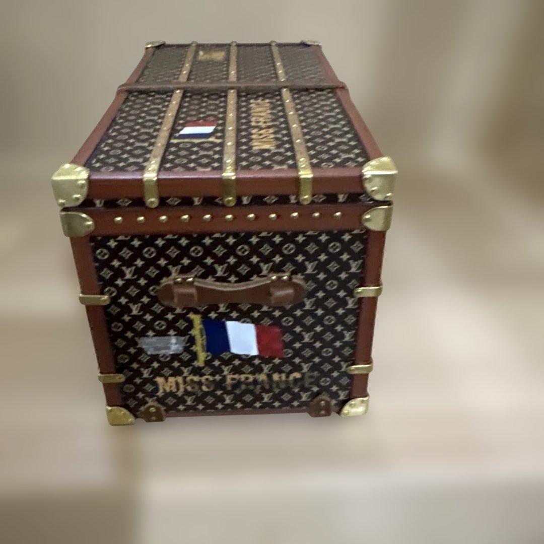 新品・非売品◯LOUIS VUITTON ペーパーウェイト　トランクノベルティ◯