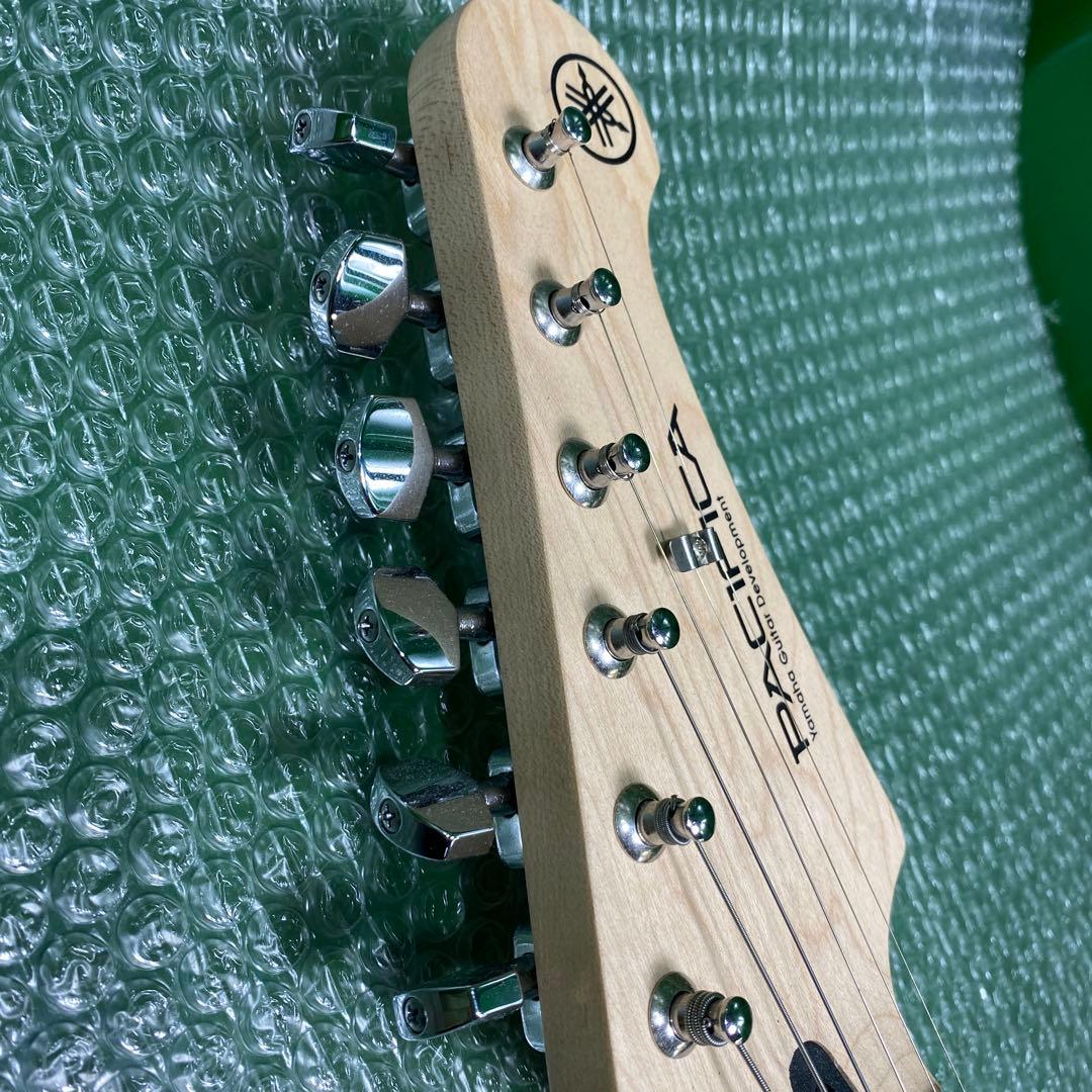 【現状品】Yamaha PACIFICA ブラックエレキギター 02061324