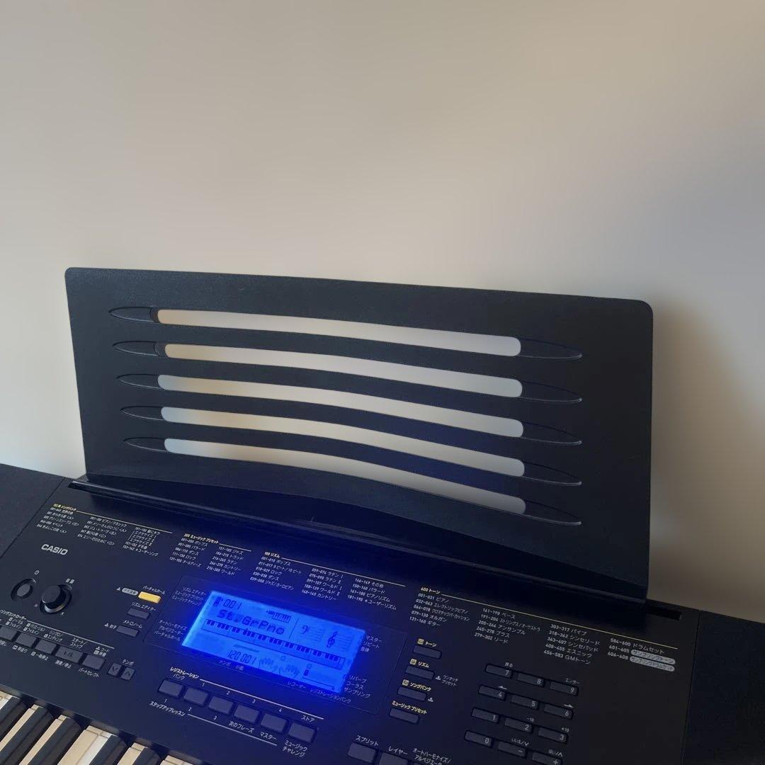 CASIO　電子ピアノ　CTK-4400