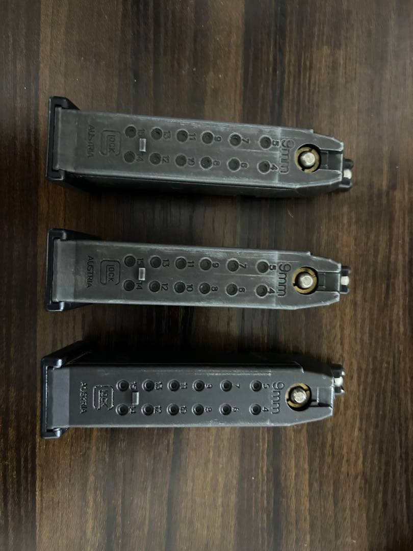 東京マルイ　グロック 19 gen4 本体＋マガジン×3