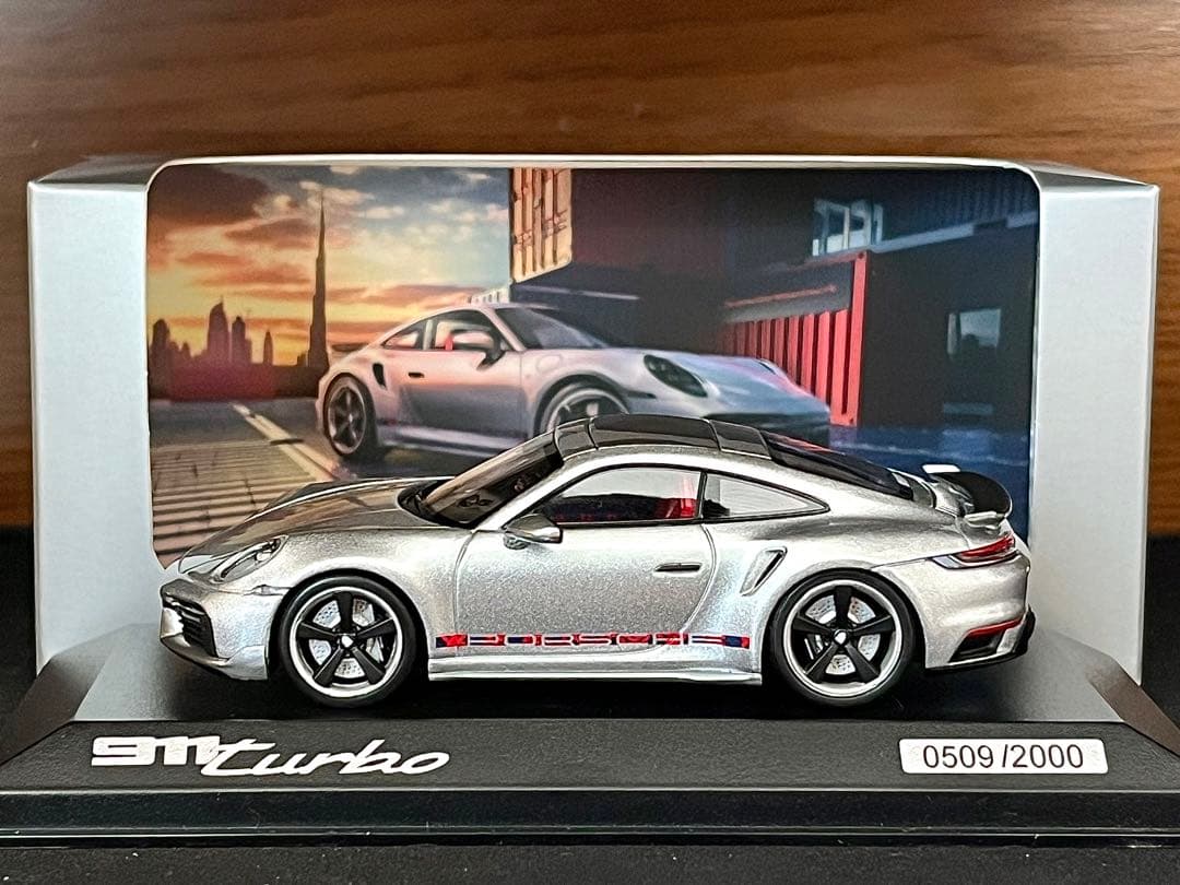 1/43 特注 ミニチャンプス ポルシェ 911 992 ターボ GTシルバー