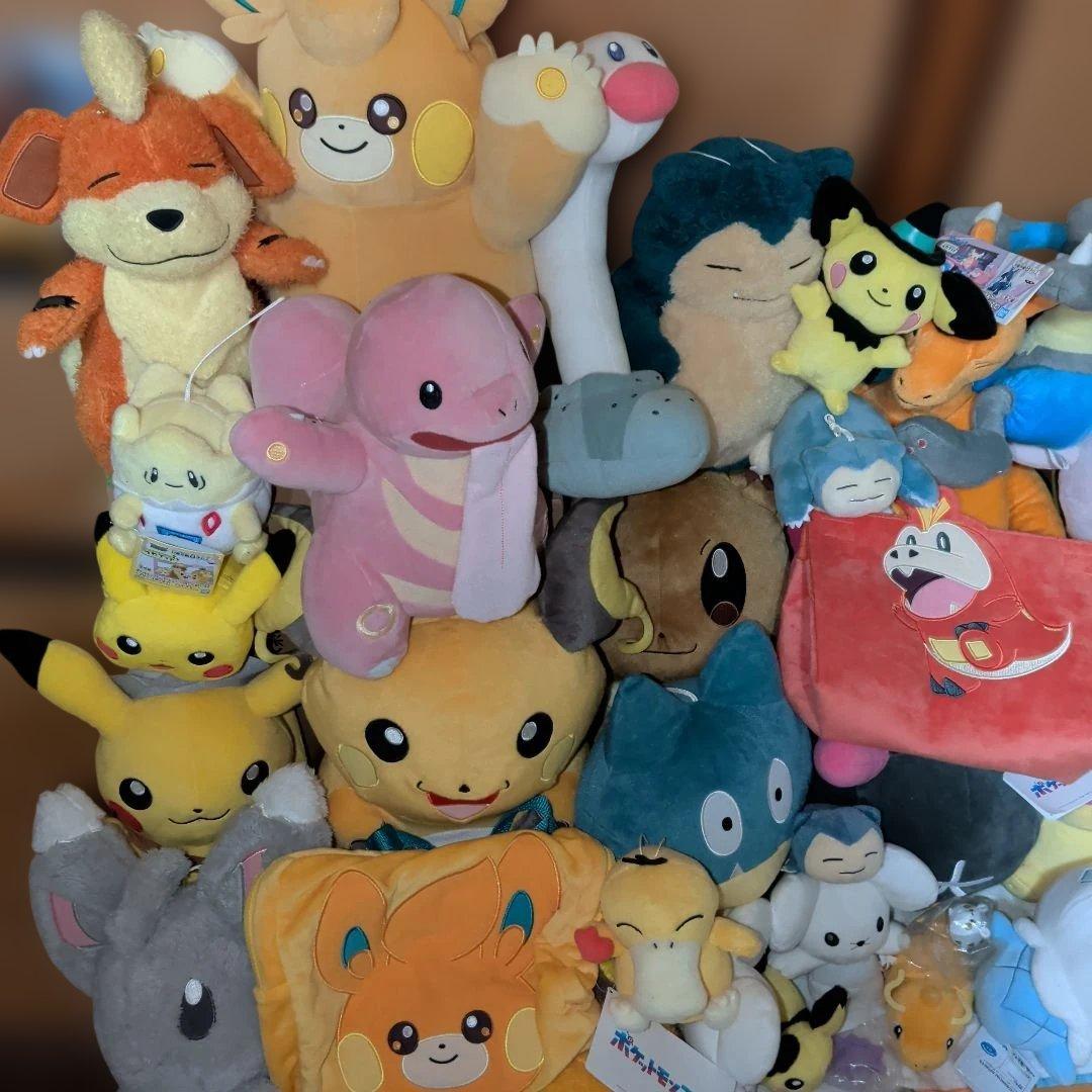 メルカリ市最終特価！ポケモン　ぬいぐるみ　まとめ売り40体超え
