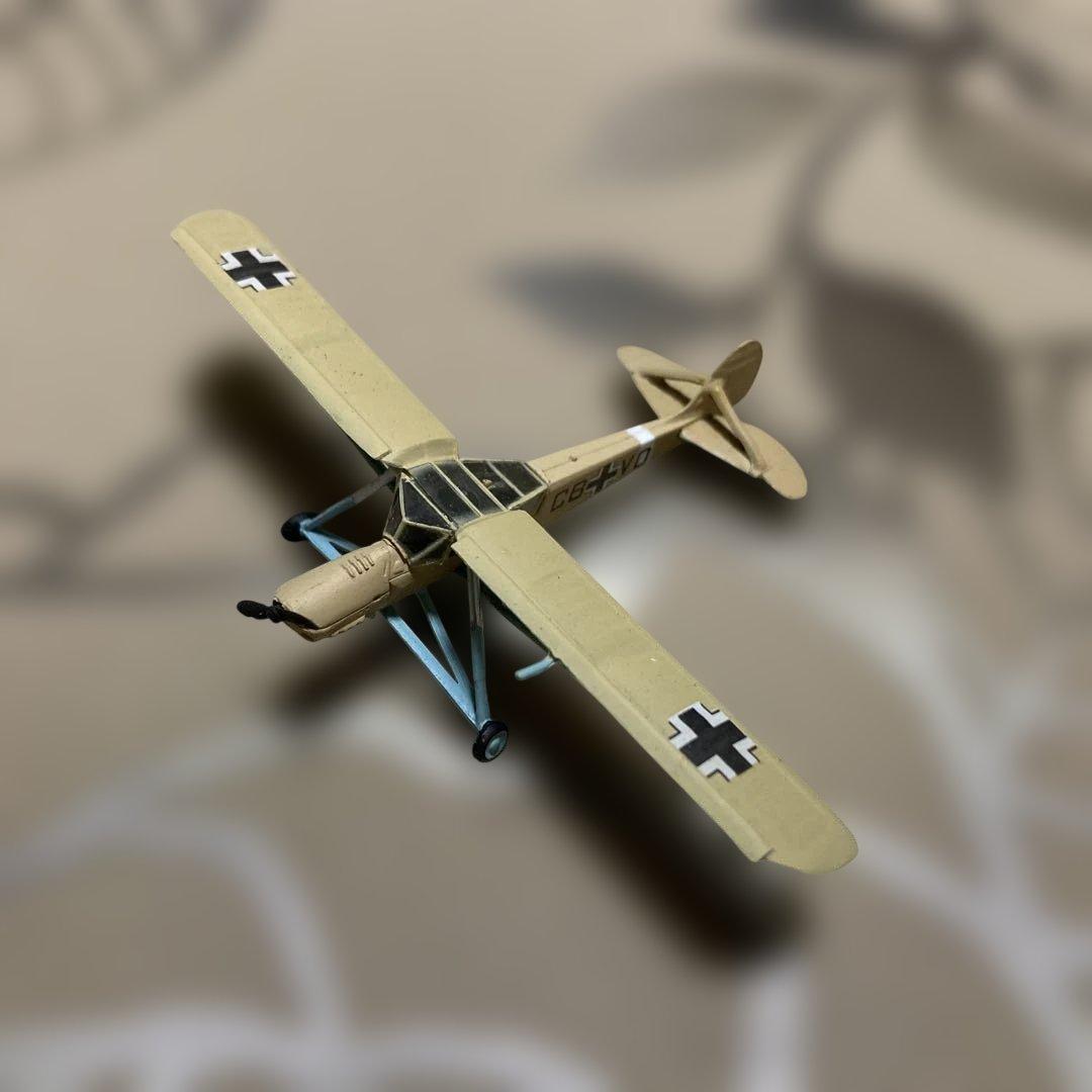 世界の戦闘機 戦闘機ミニチュアセット ガラスケース鏡付き