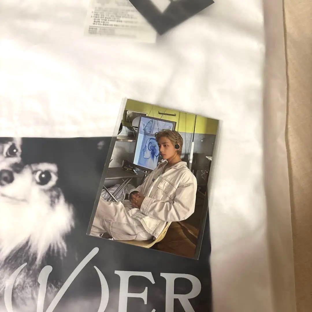 BTS V LAYOVER Tシャツ