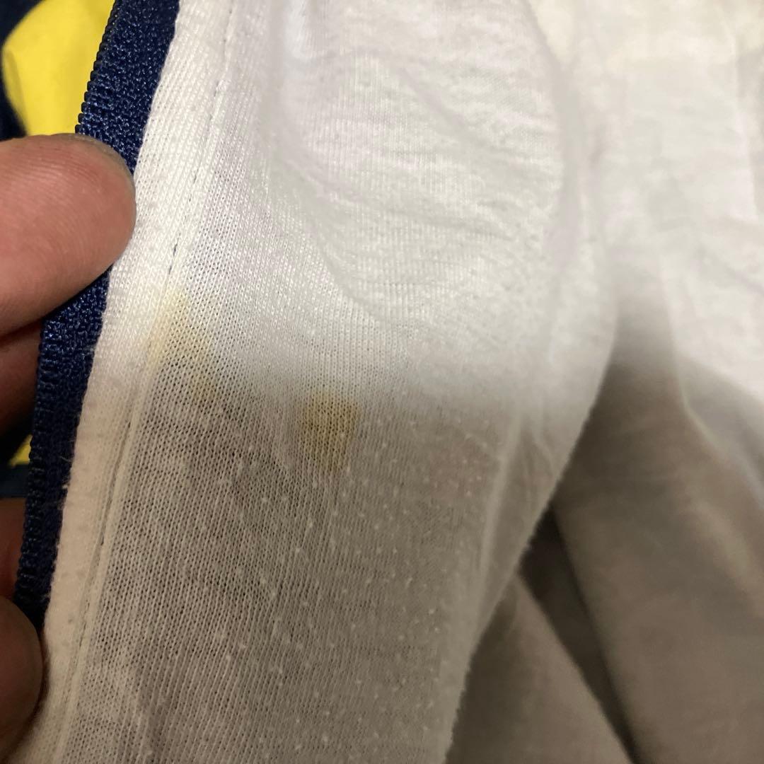 umbro スコットランド　ヴィンテージ　ナイロンジャケット　送料込み　古着