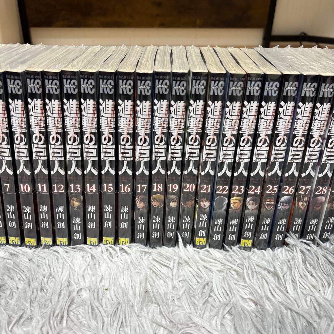 【早い者勝ち】 新品 進撃の巨人 全巻 1~34巻 ＋おまけ付き