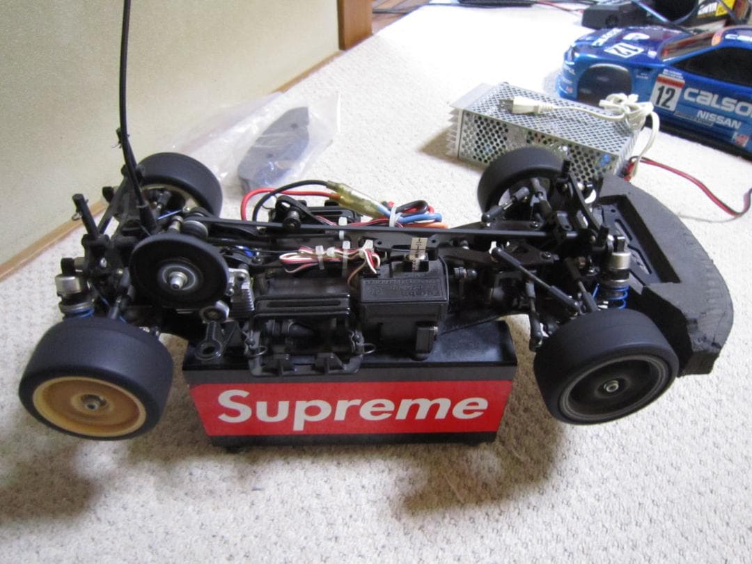 ヴォル 1/10 TA04 PRO ハイエンドシャーシ スカイラインボディ
