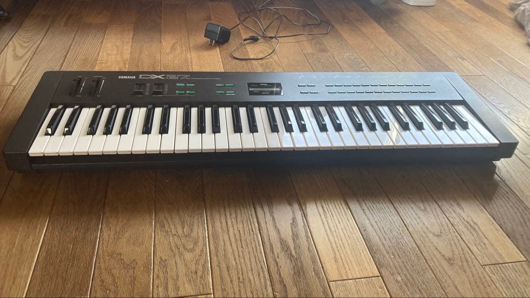 YAMAHA DX27 61鍵