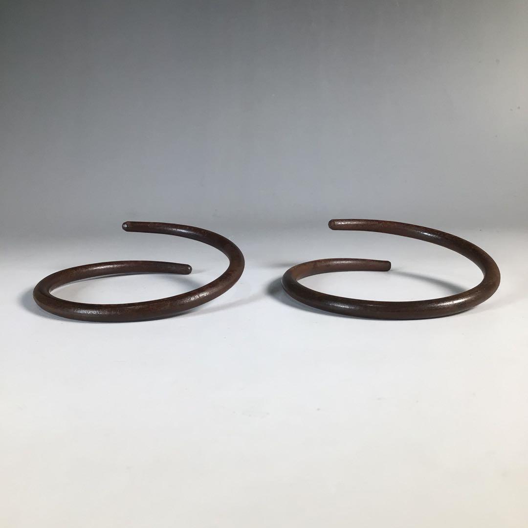 Ｎ５２４　釜釻　『加藤忠三郎(了三)造』『鉄製』『釜鐶』　共箱　茶道具