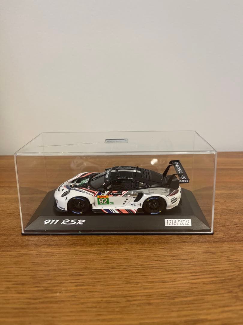 Porsche 911 RSR スパーク ミニカー 1218/2022