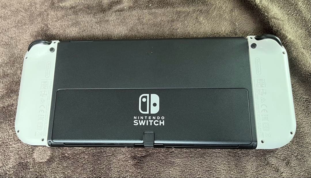 Nintendo Switch有機ELモデル　ホワイト 本体・付属品・箱付き