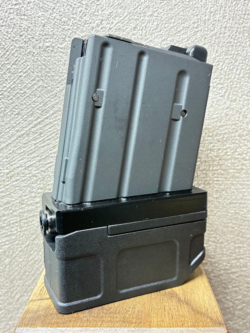 R7-45 東京マルイ GBB M4 マガジンアダプター 外部ソース仕様