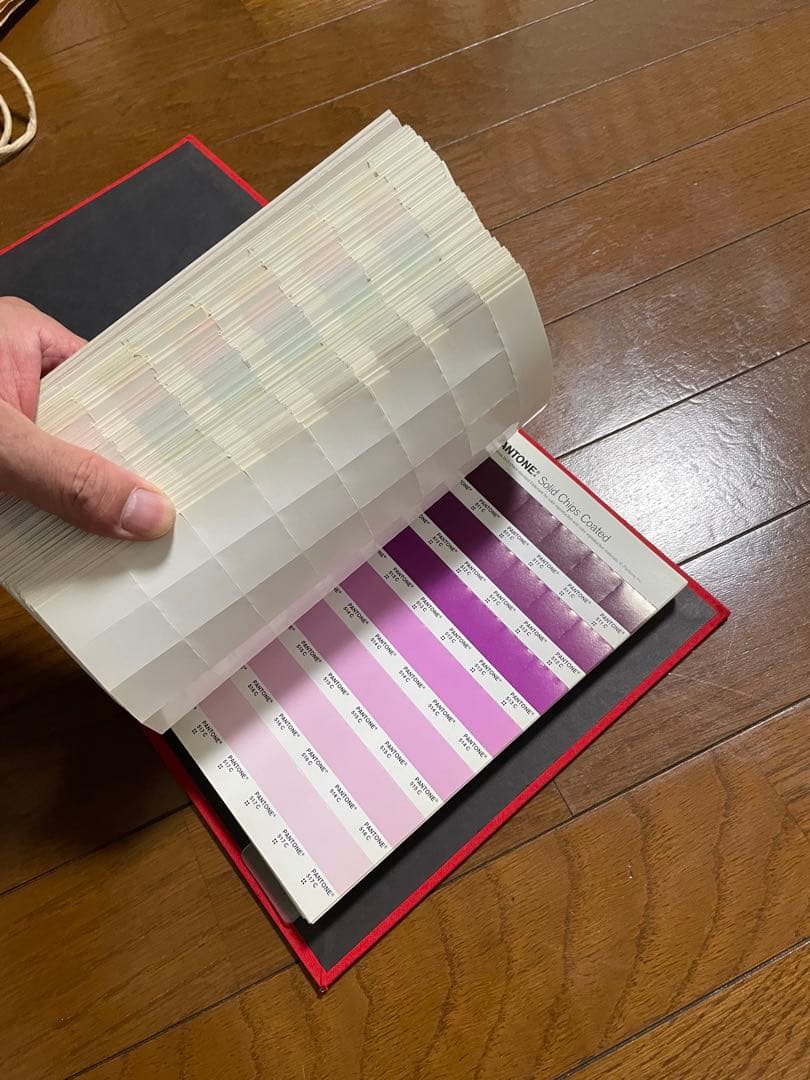 PANTONE ソリッドチップブック コーティング・未コーティング