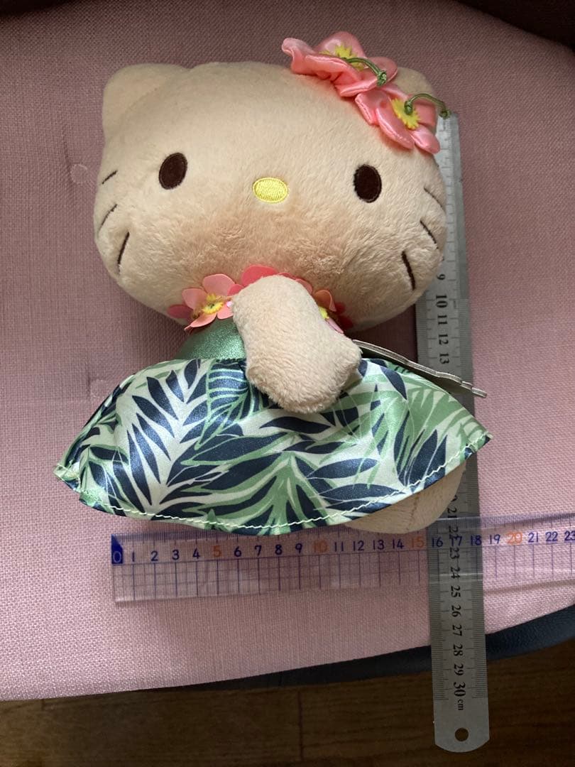 ハローキティ 日焼けハワイアン ぬいぐるみ ハイビスカス モンステラ 未使用