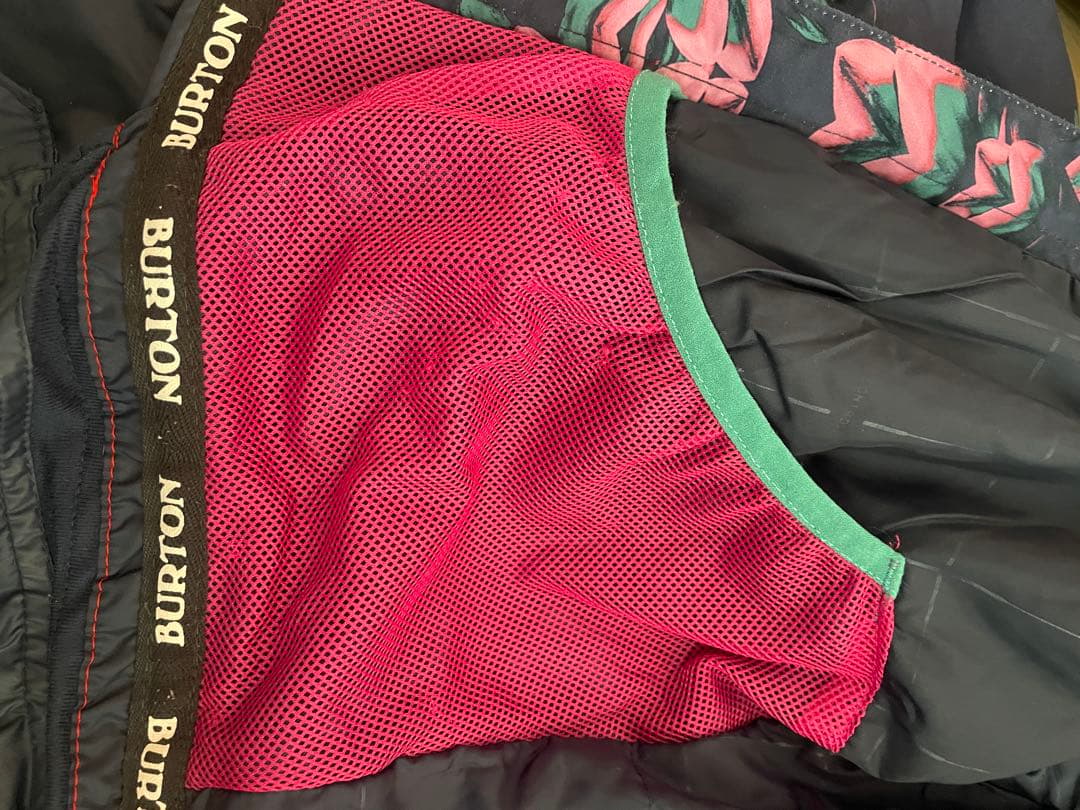 Burton スノーボード用 ネイビー花柄ジャケット