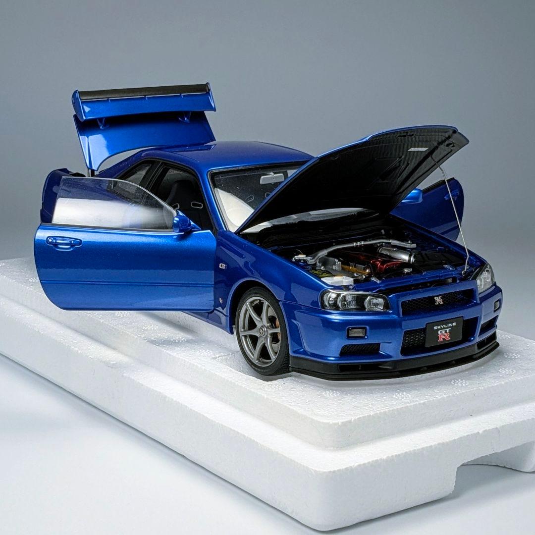 オートアート 1/18 日産 スカイライン GT-R VスペックII 77408