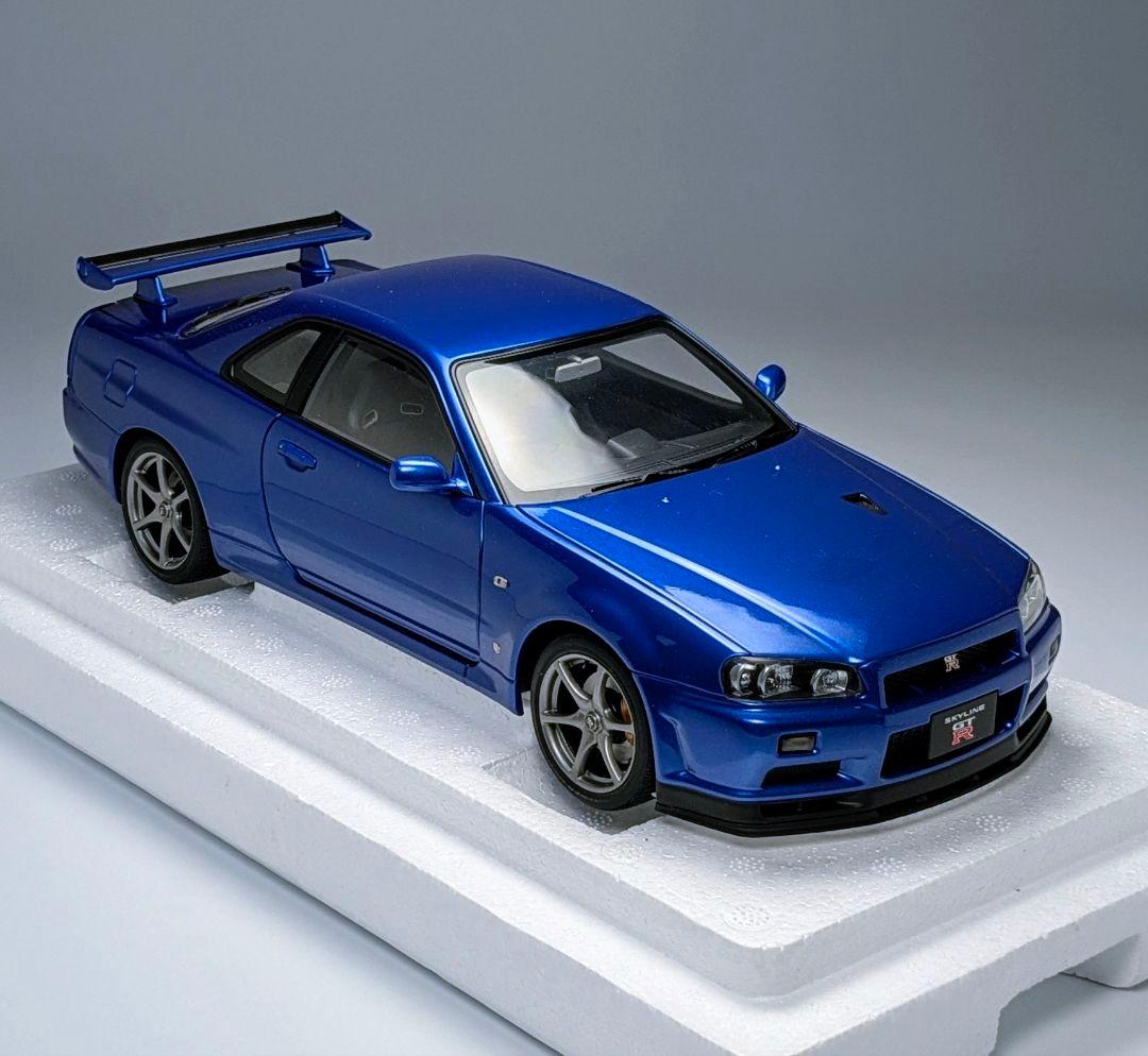 オートアート 1/18 日産 スカイライン GT-R VスペックII 77408