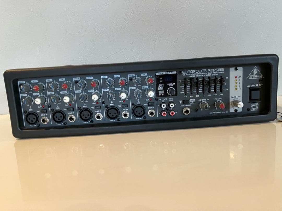 ベリンガー EUROPOWER PMP518M　パワードミキサー