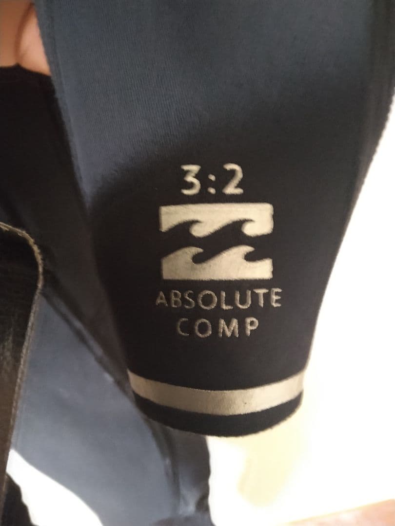 BILLABONG フルスーツ Lサイズ