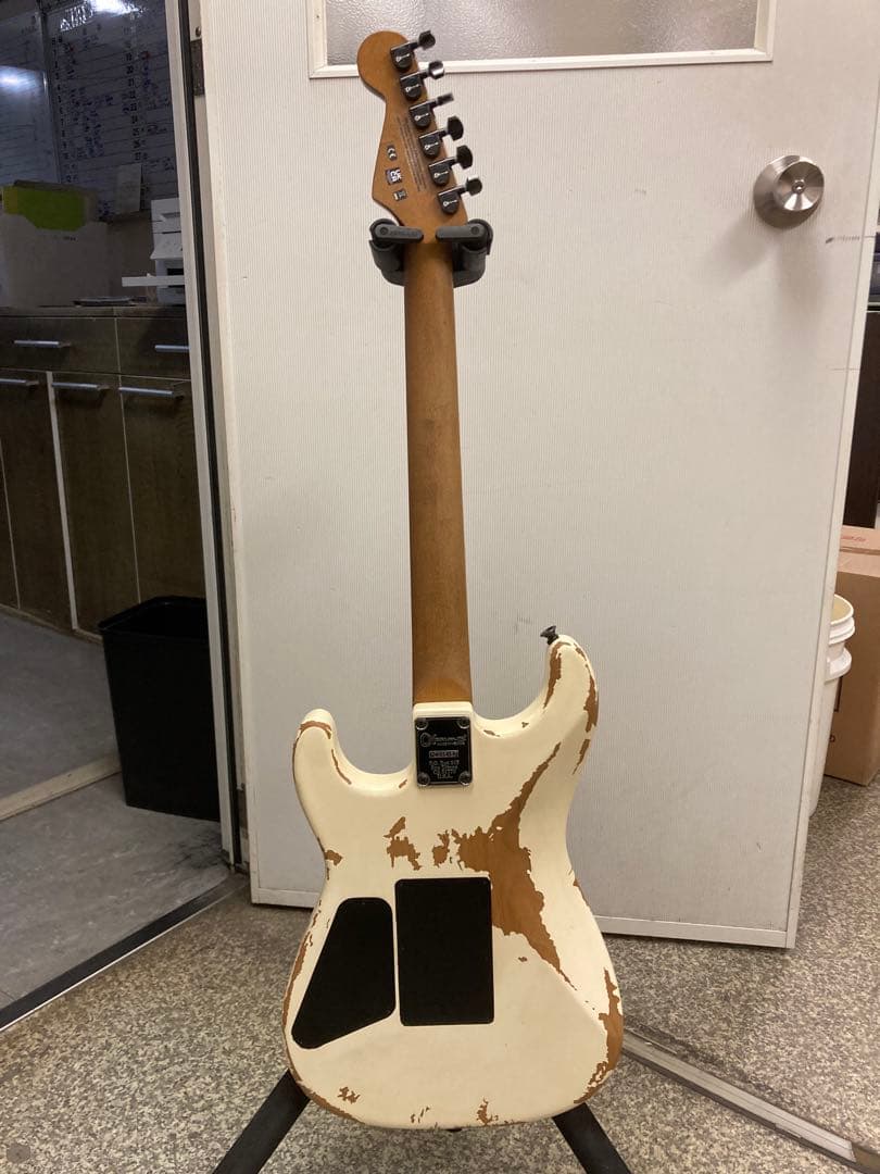 CHARVEL ( シャーベル ) 純正ハードケース付き