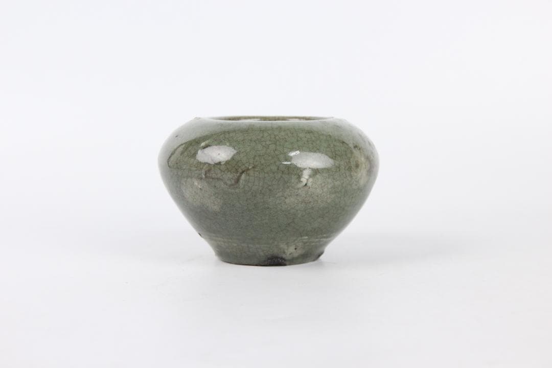 高麗時代後期（14世紀）青磁 象嵌 小壺　雲鶴文系　高麗青磁 FF01-09