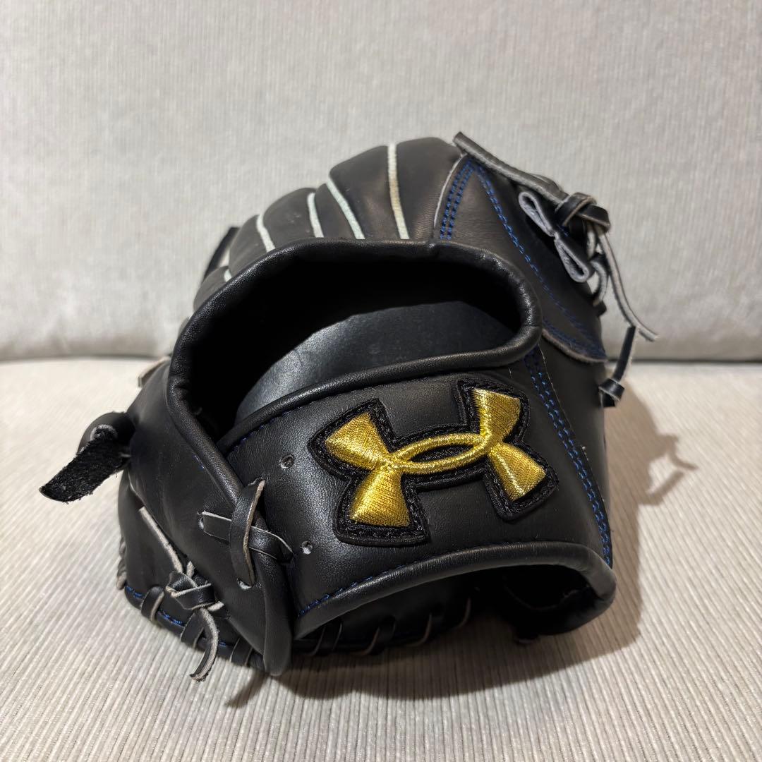 アンダーアーマー　グローブ　軟式用