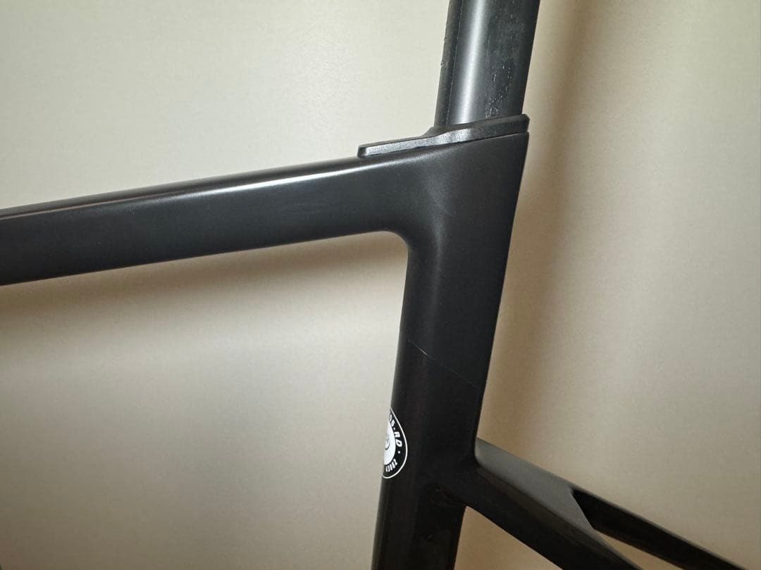 フレームセットFOCUS IZALCO MAX DISC 9　2022年