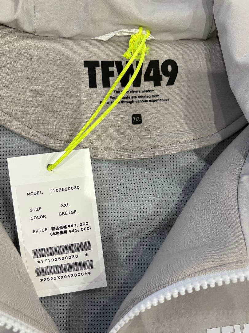 新品未使用タグ付き　TFW49 ジャケット