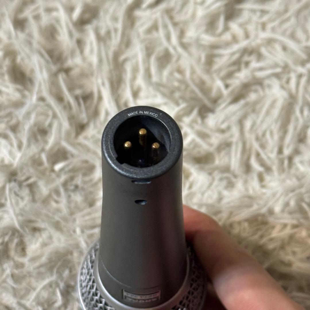 SHURE BETA58A ダイナミックマイク　マイクポーチ、ケーブル　付属