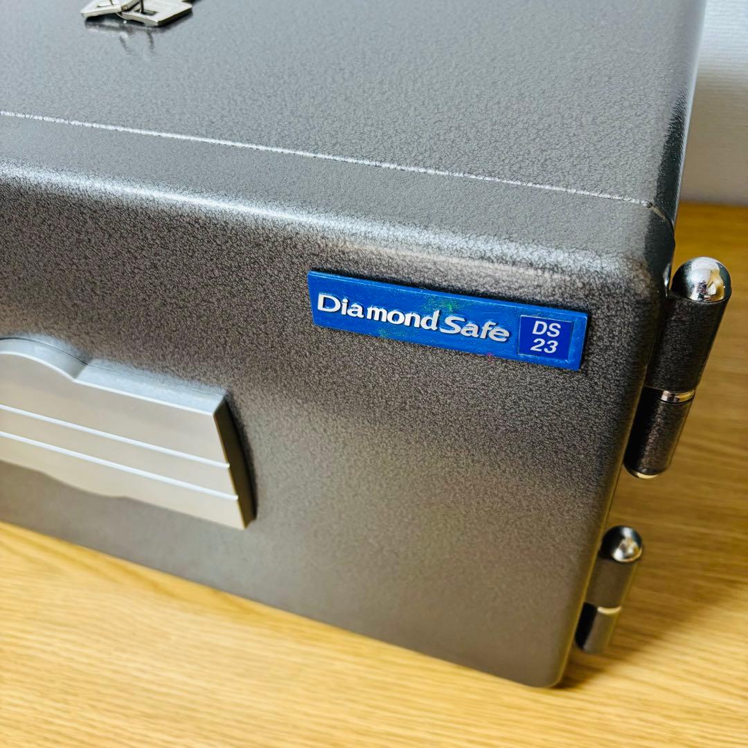 日本金銭機械　金庫 Diamond Safe 耐火金庫 DS-23鍵・引出し付