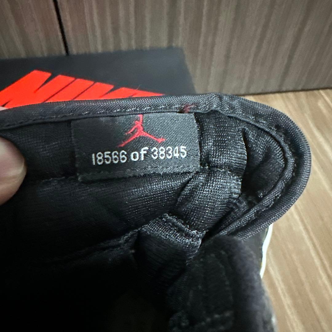 AIR JORDAN1 HI OG BRED 2001 復刻　27.0