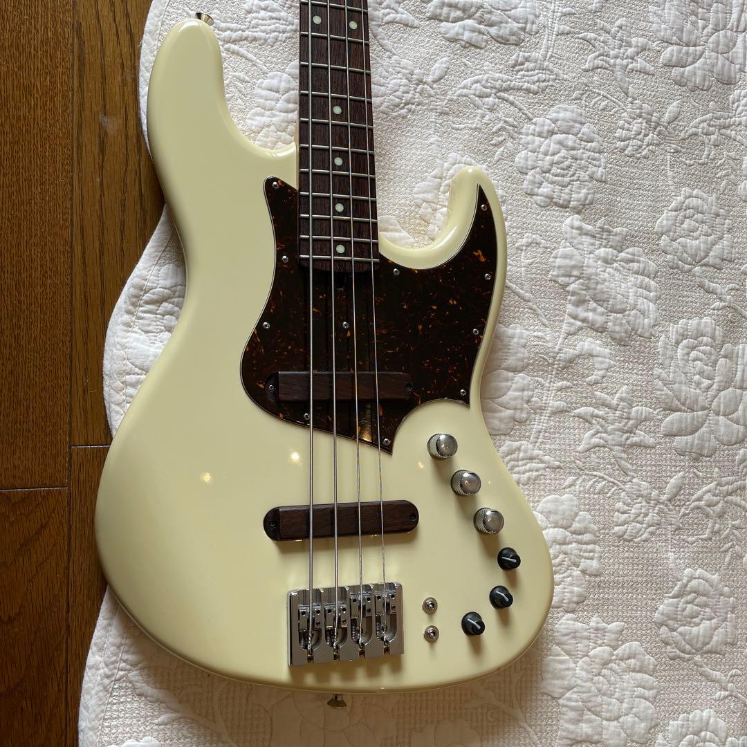 ベース xotic xj-1t 4st