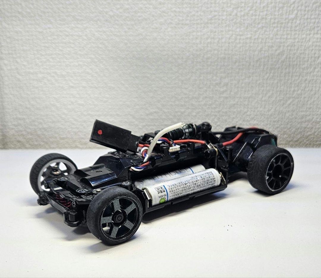 ミニ四駆モーター積載 MR-03W シャーシ ボディ2個付き 赤色灯点灯 改造品