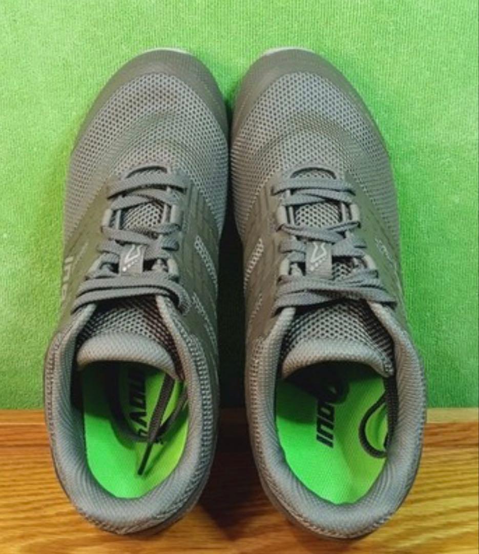 INOV8 bare-xf 210 inov-8 トレーニング　イノヴェイト