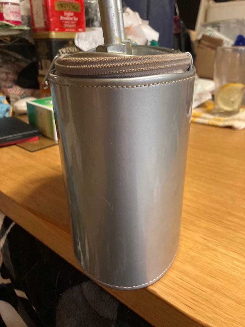 ピストルズ　南京錠型バッグ
