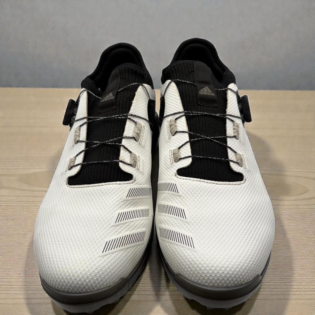 【人気】アディダスコードカオス BOA ゴルフシューズ白黒 26.5スパイクレス