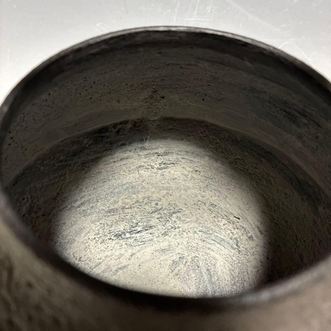 黒い鋳鉄製鉄瓶