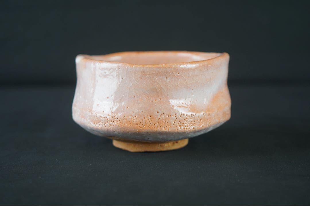 荒川豊蔵 作 紅志野茶碗 共箱 共布 茶道具