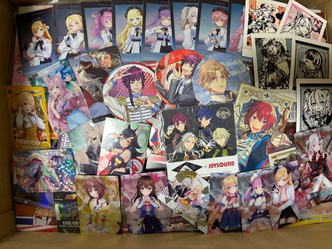 アニメキャラクター 紙類 大量 まとめ売り♡