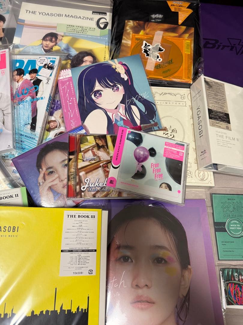 YOASOBI 引退品
