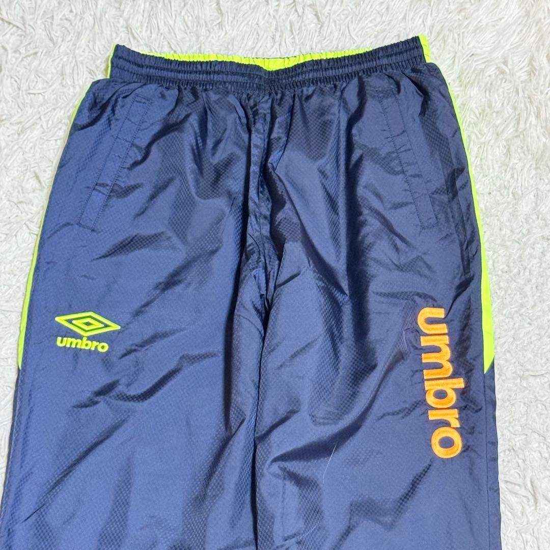 アンブロ　ウィンドブレーカー　セットアップ　サッカー　スポーツウェア　大きい