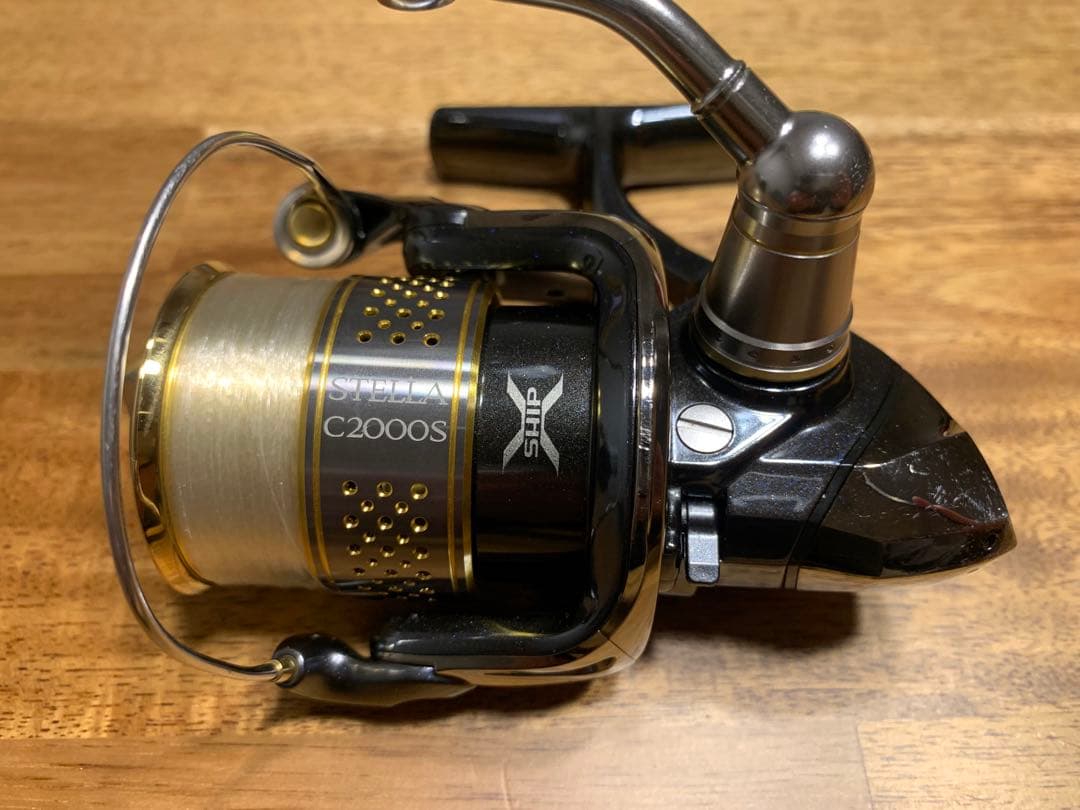 美品　シマノ10 ステラC2000S