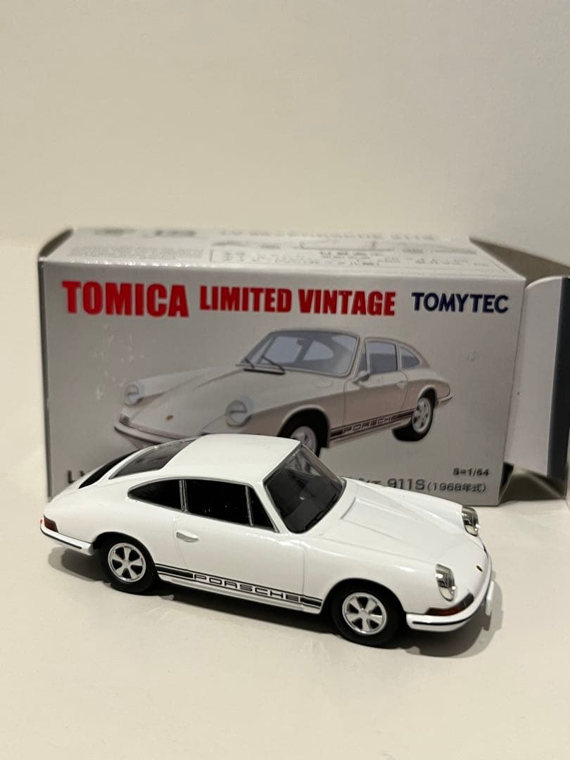 TOMICA ポルシェ911 LV-86 ホワイト