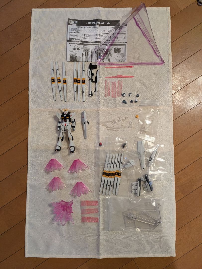 【ROBOT魂】νガンダム＆νガンダム・拡張フルセット